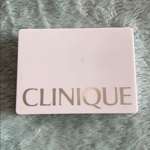 Clinique colour surge eye shadow trio.